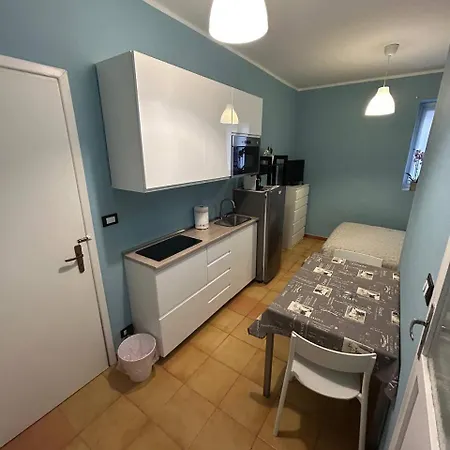 Porta Susa Corso Vittorio 108 *