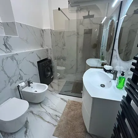 Porta Susa Corso Vittorio 108 * Torino